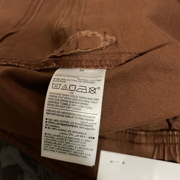 NWT- Old Navy- 3X. Cargo Short - Picture 10 of 11